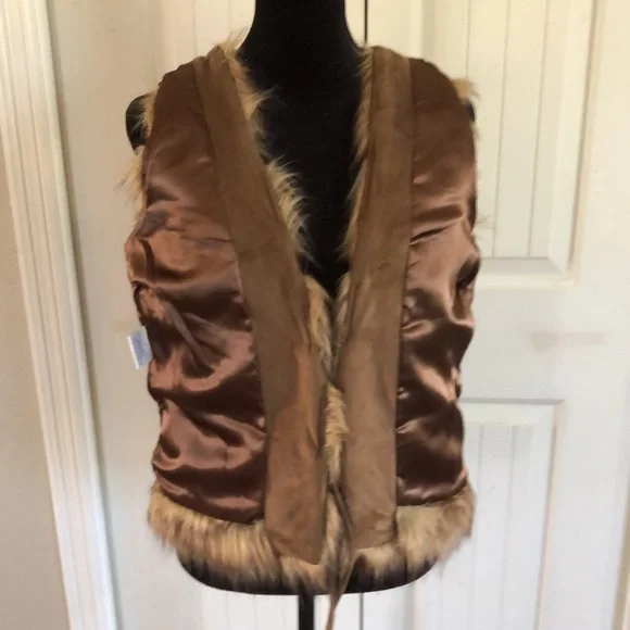 bagatelle Faux fur Vest boho - Picture 5 of 9